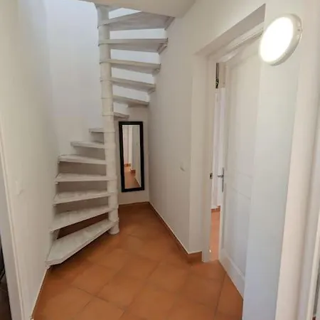 Bella Brisa, Apartment